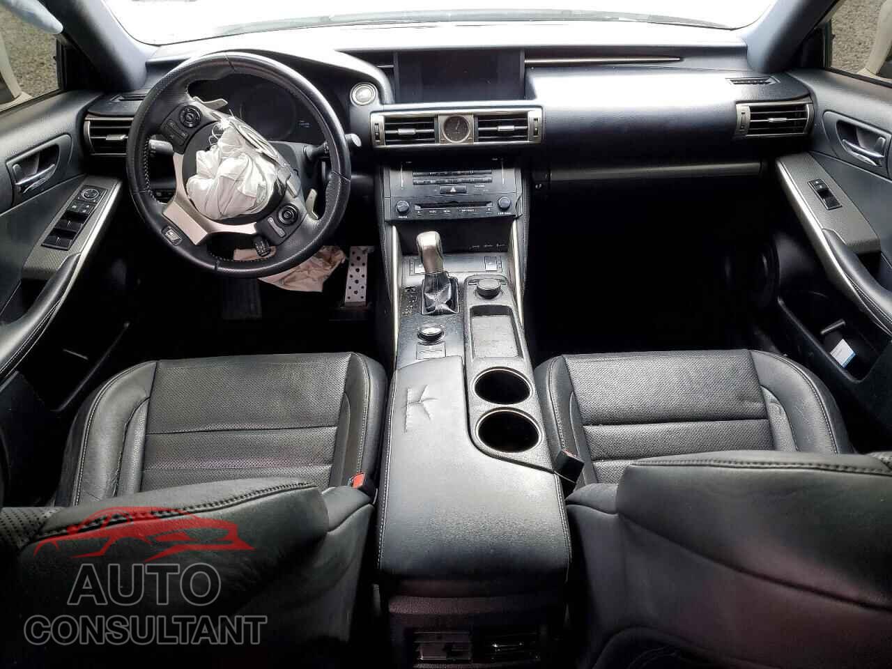 LEXUS IS 2014 - JTHBF1D27E5006718