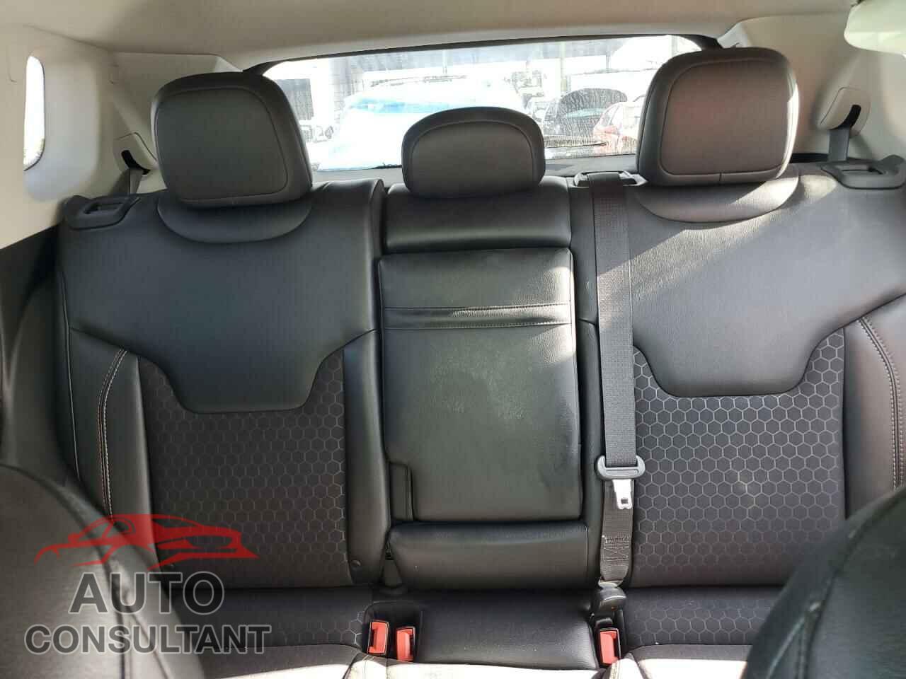 JEEP COMPASS 2019 - 3C4NJDBB4KT601684