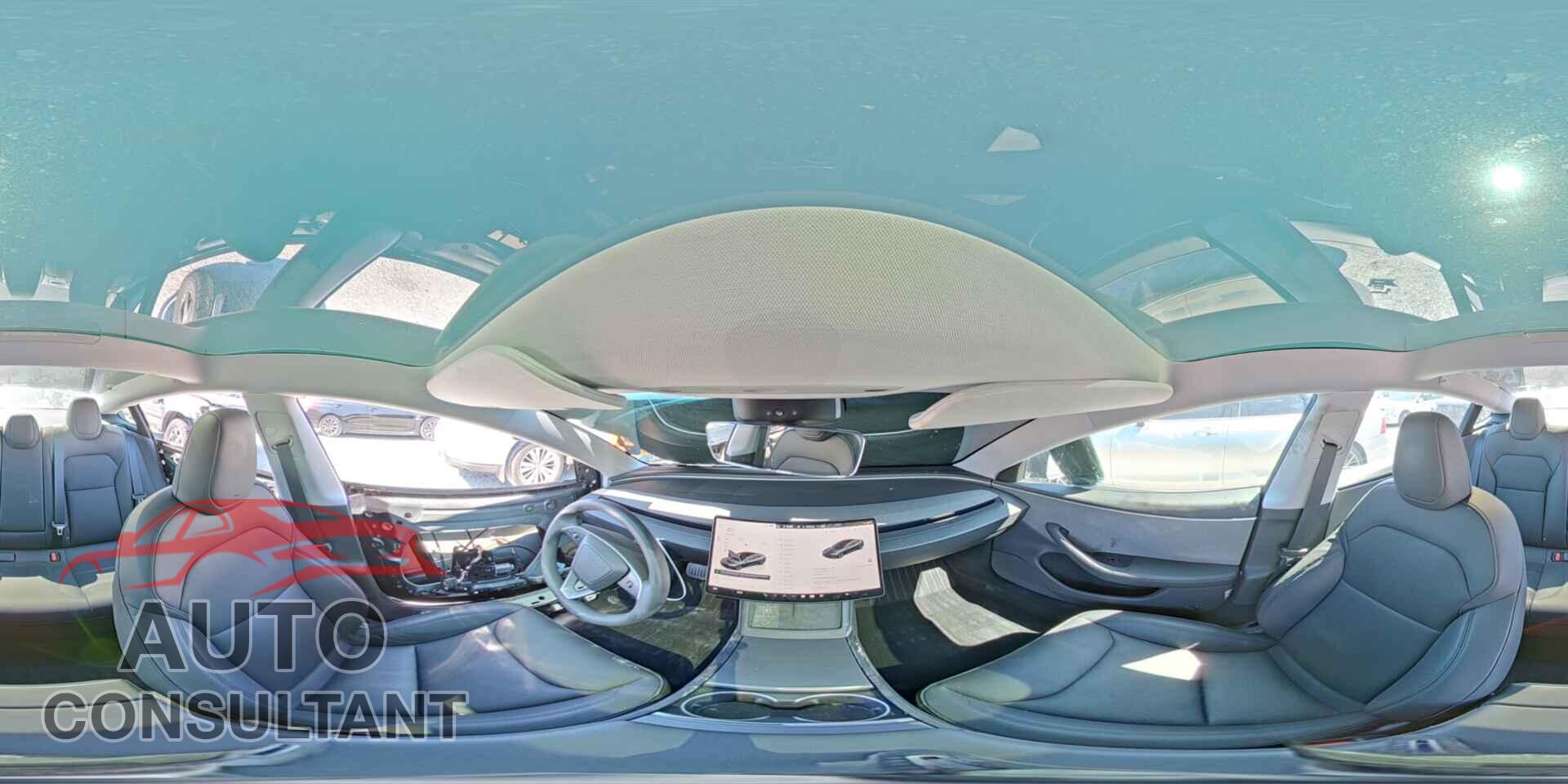 TESLA MODEL 3 2024 - 5YJ3E1EA4RF824491