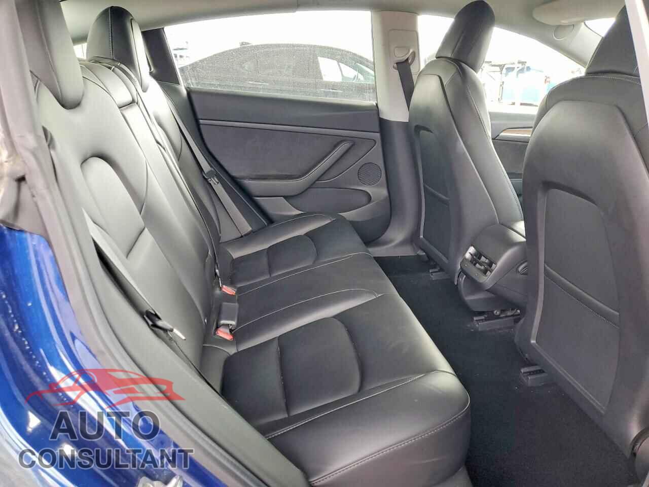 TESLA MODEL 3 2021 - 5YJ3E1EB7MF085375