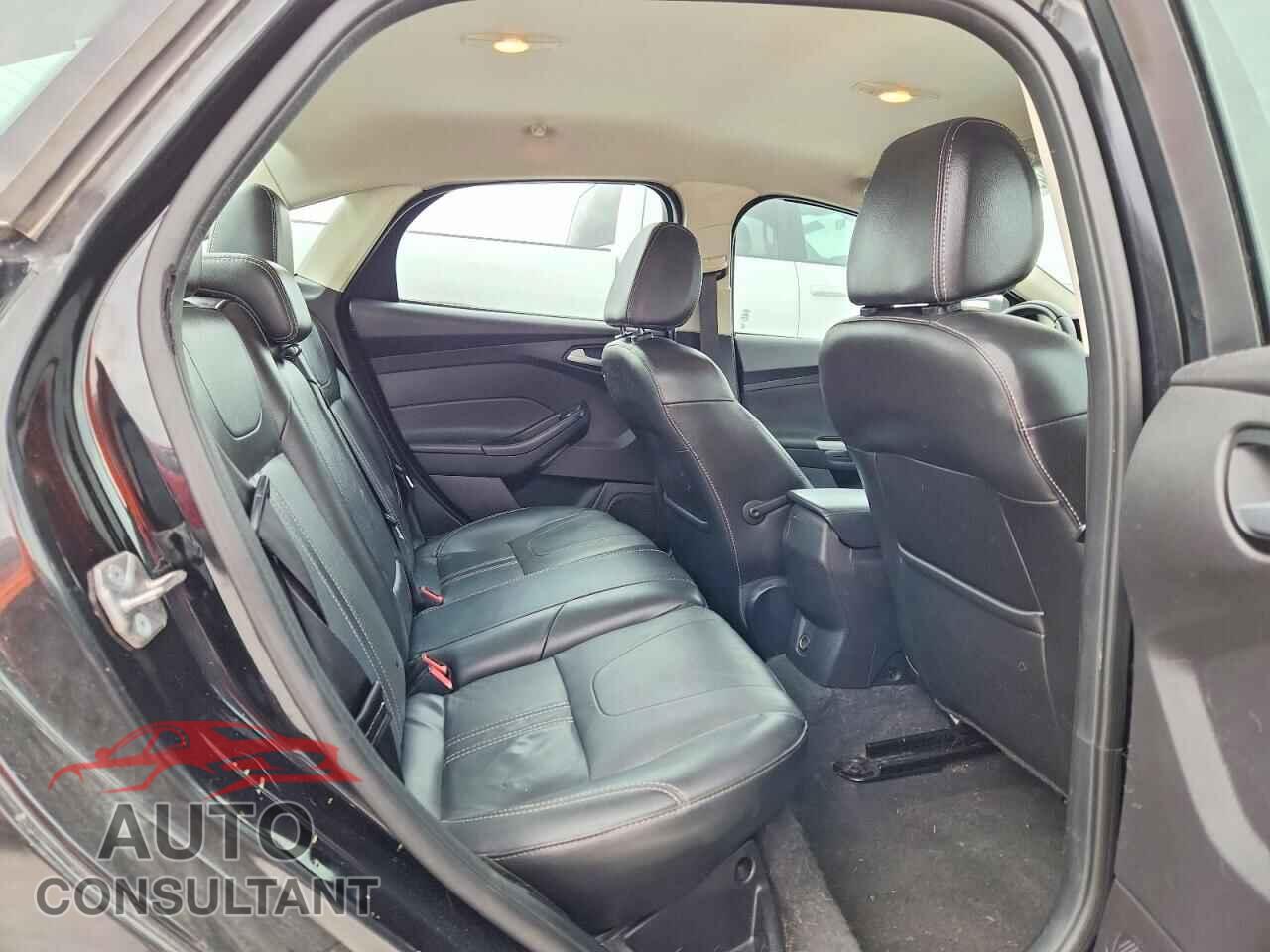 FORD FOCUS 2014 - 1FADP3F25EL326301