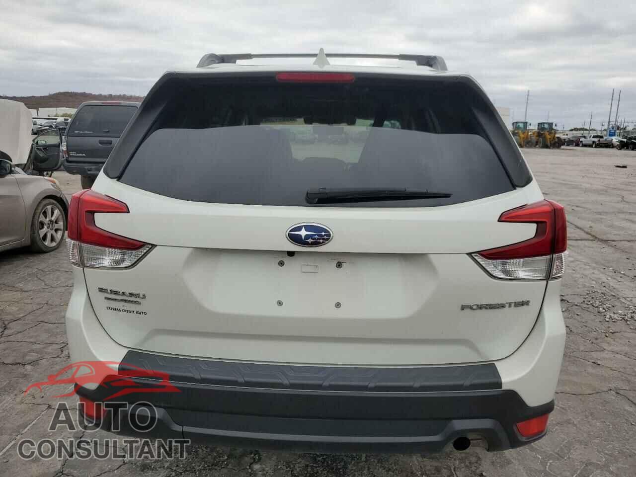 SUBARU FORESTER 2019 - JF2SKAEC2KH431618