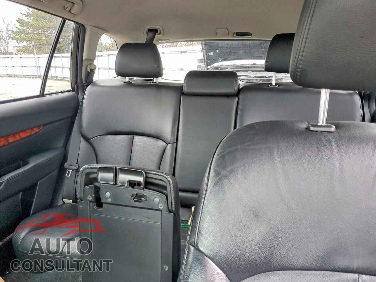 SUBARU OUTBACK 2010 - 4S4BRDJC9A2351232