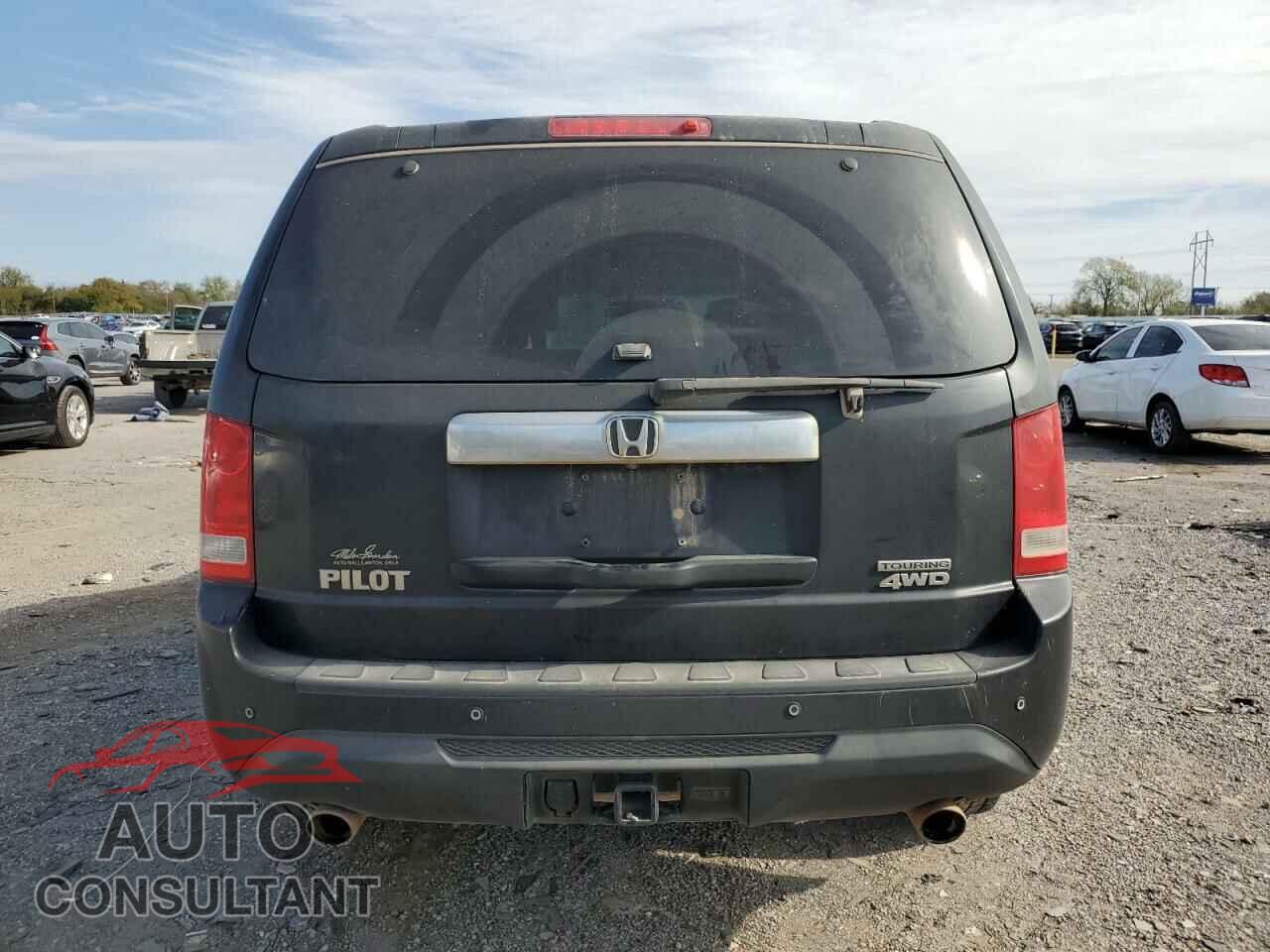HONDA PILOT 2013 - 5FNYF4H93DB082552