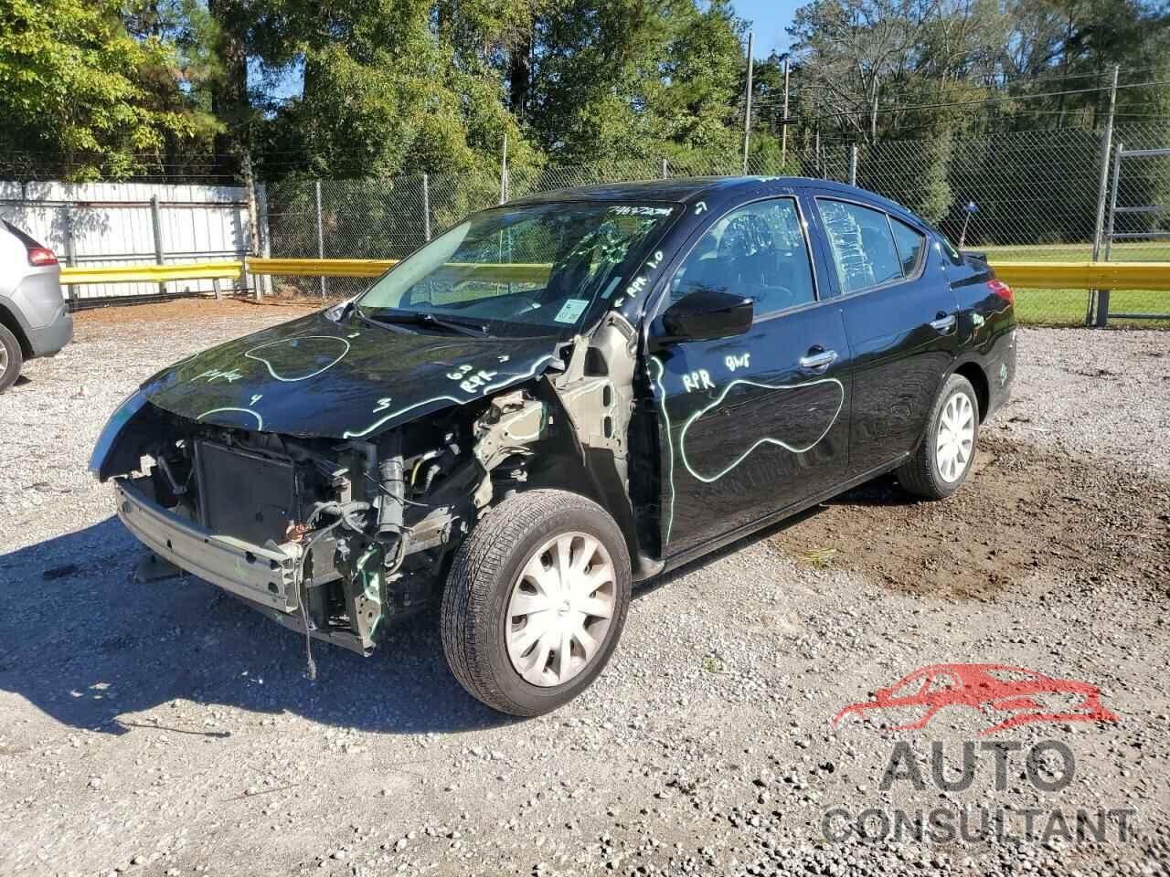 NISSAN VERSA 2019 - 3N1CN7AP1KL836489