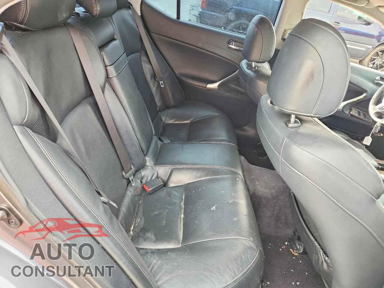 LEXUS IS 2012 - JTHBF5C24C5158106