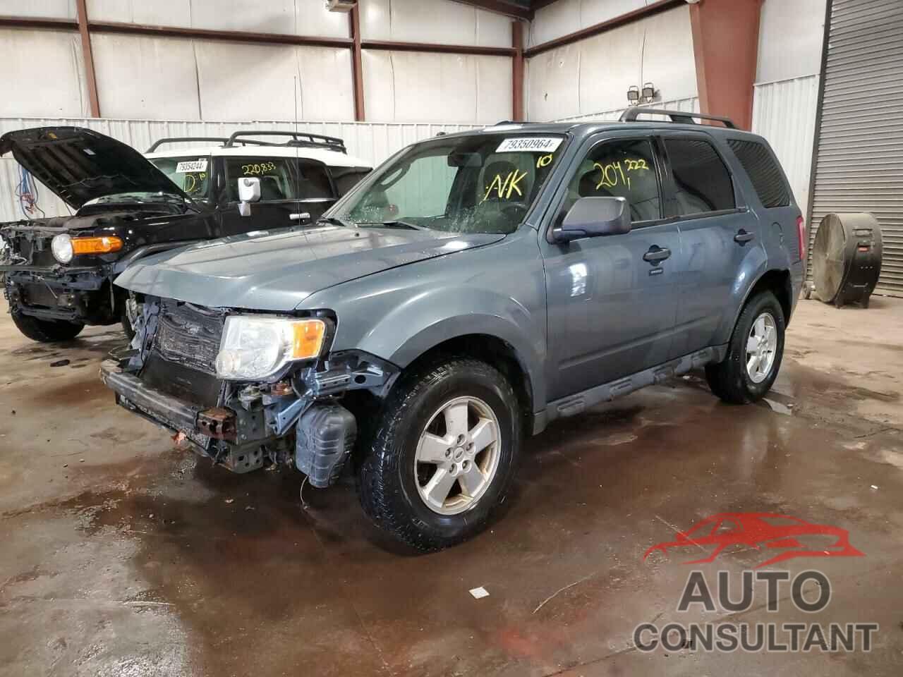 FORD ESCAPE 2010 - 1FMCU0D70AKA63688