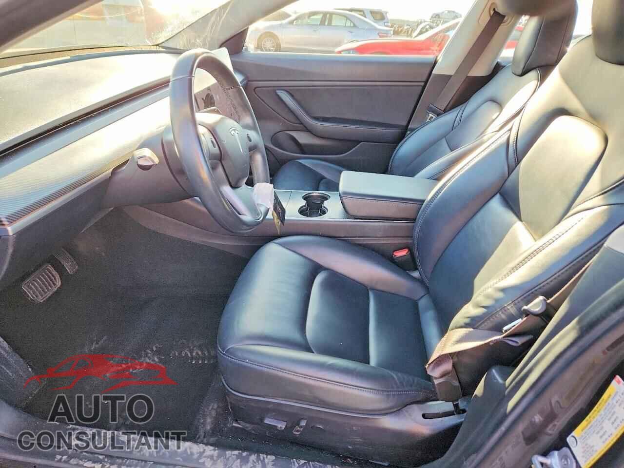 TESLA MODEL 3 2018 - 5YJ3E1EA0JF101984