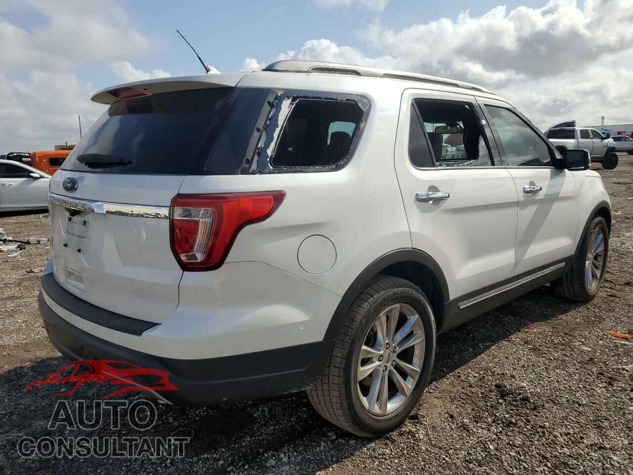 FORD EXPLORER 2019 - 1FM5K7D80KGA21896