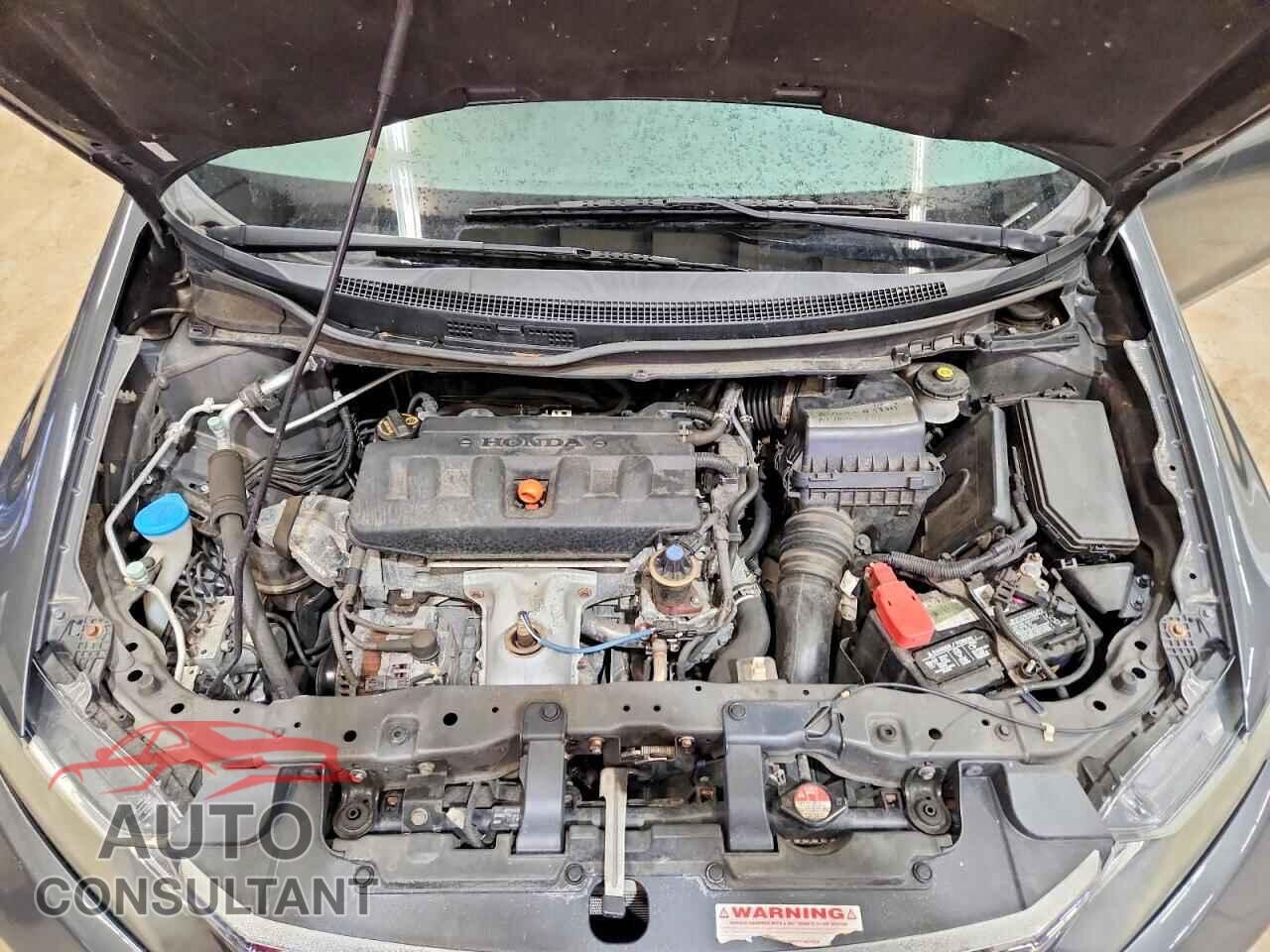HONDA CIVIC 2012 - 2HGFB2F88CH557110
