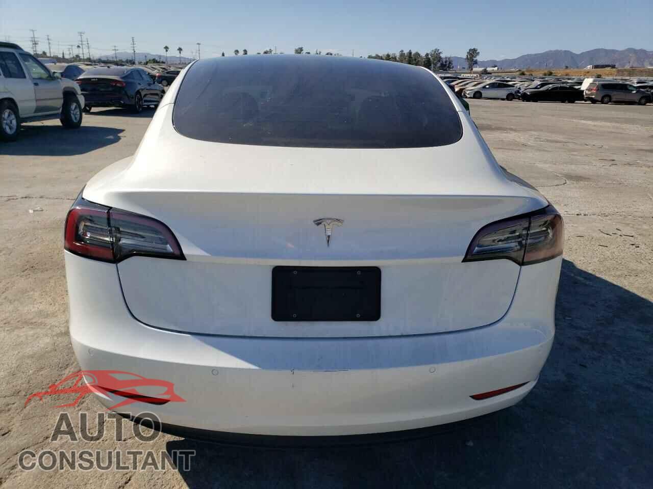 TESLA MODEL 3 2021 - 5YJ3E1EA6MF070650
