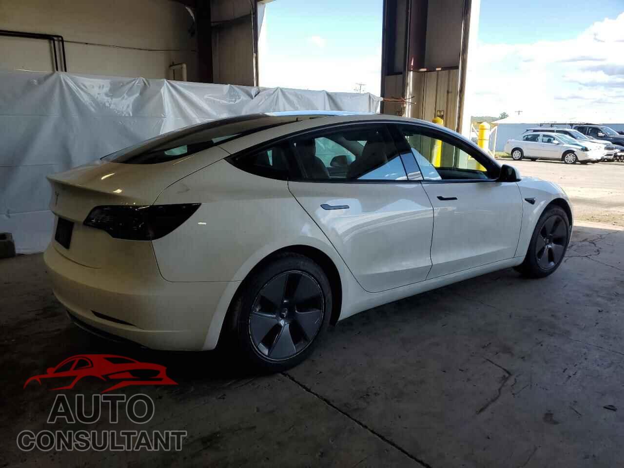 TESLA MODEL 3 2023 - 5YJ3E1EA1PF404572