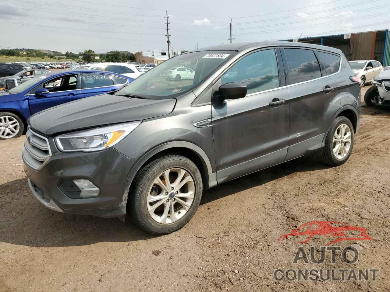 FORD ESCAPE 2017 - 1FMCU0GDXHUC31000