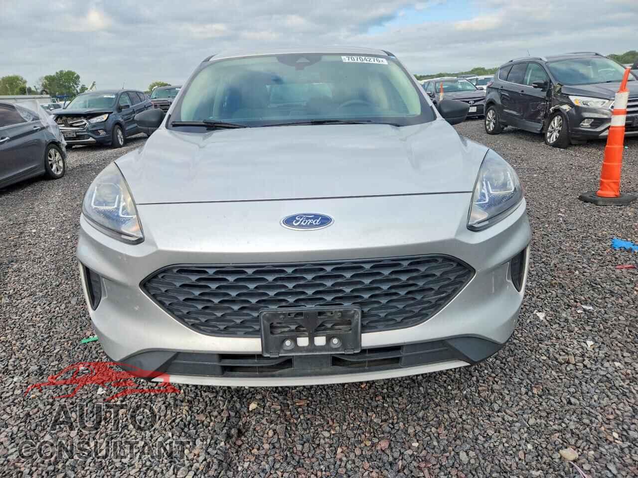 FORD ESCAPE 2020 - 1FMCU0F62LUA75028