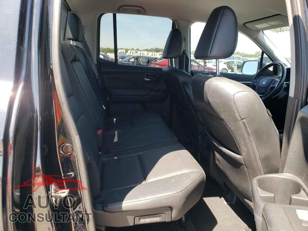HONDA RIDGELINE 2017 - 5FPYK2F61HB005247