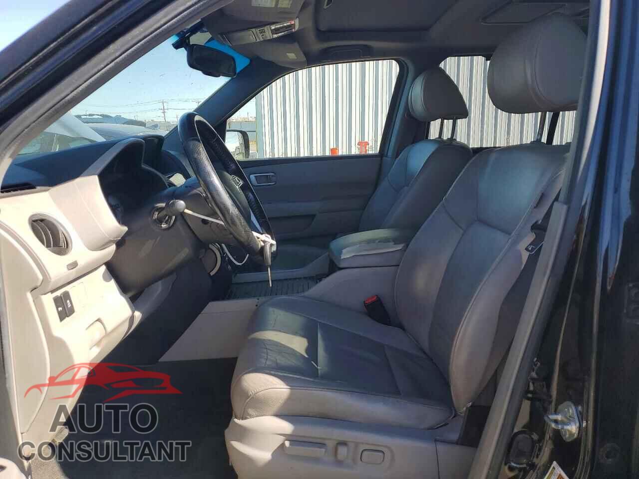 HONDA PILOT 2012 - 5FNYF4H93CB073123
