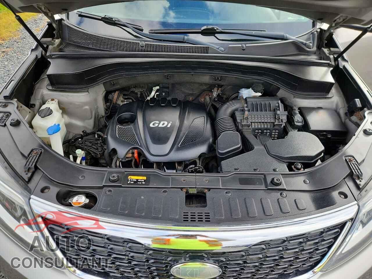KIA SORENTO 2014 - 5XYKTCA65EG535492