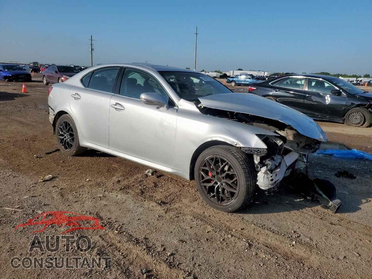 LEXUS IS 2011 - JTHBF5C28B5151903