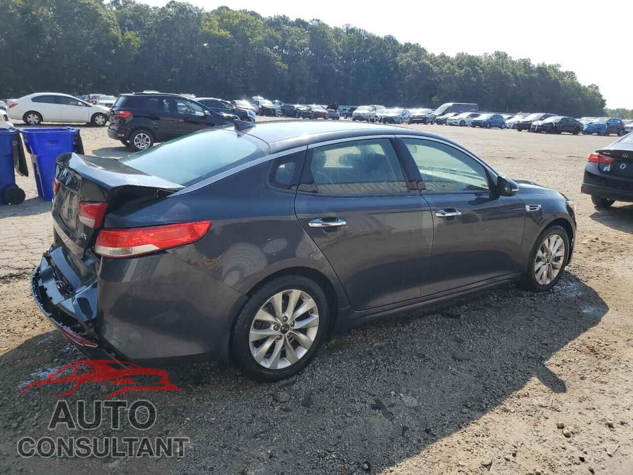 KIA OPTIMA 2018 - 5XXGU4L31JG263775