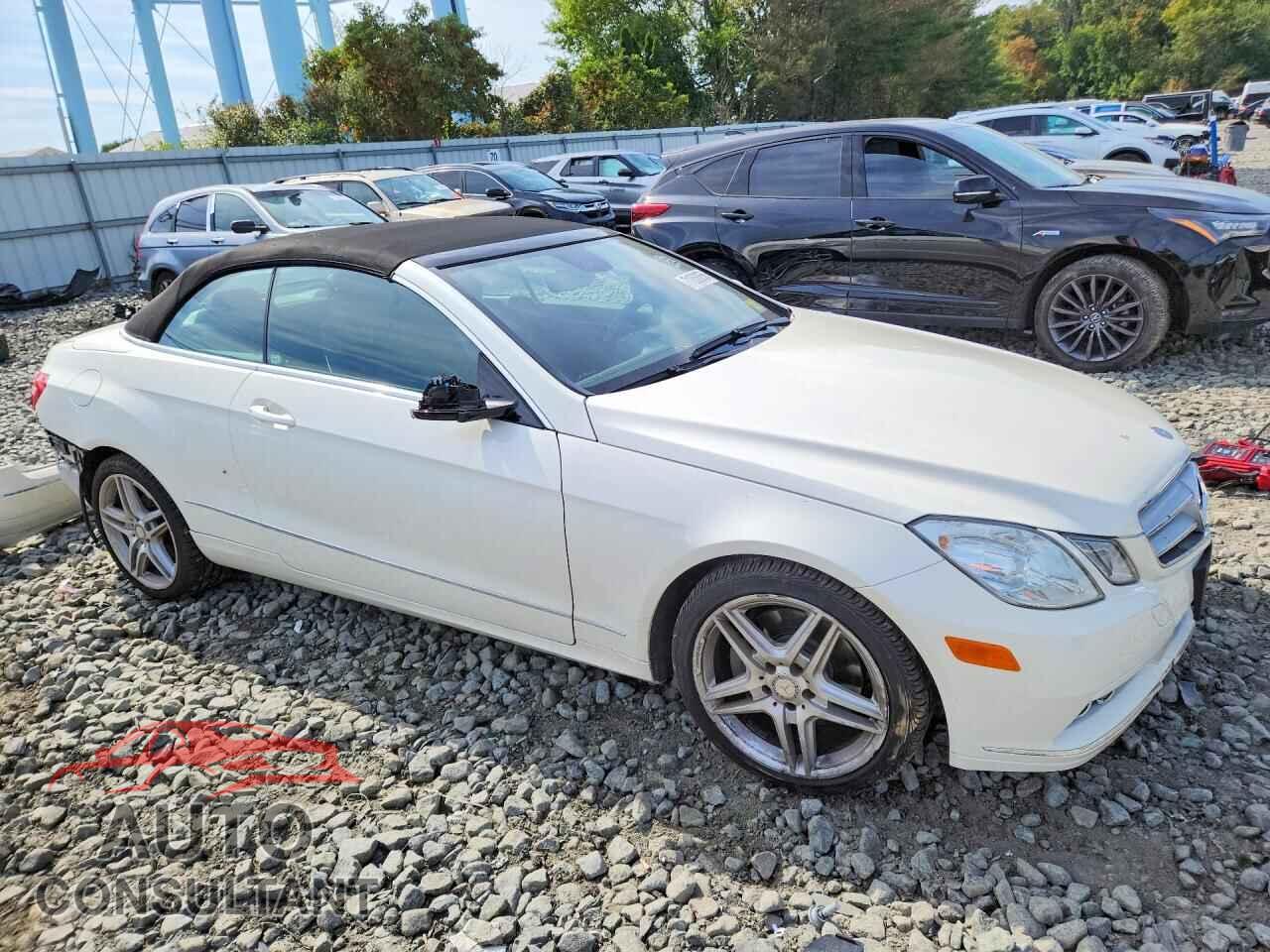 MERCEDES-BENZ E-CLASS 2011 - WDDKK5GF6BF057755
