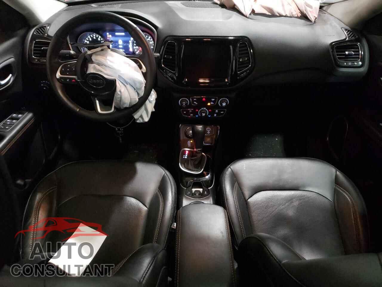 JEEP COMPASS 2019 - 3C4NJDCB8KT828987