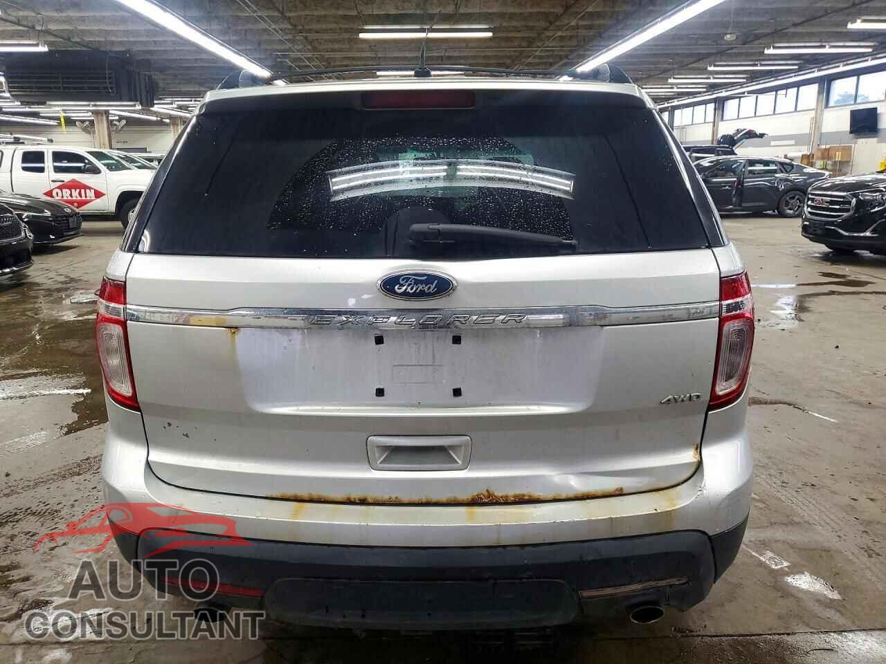 FORD EXPLORER 2011 - 1FMHK8B85BGA79203