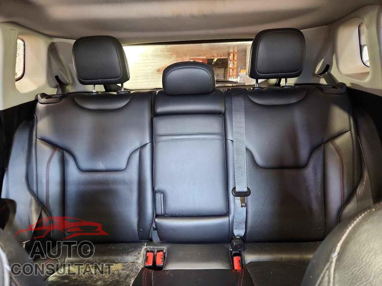 JEEP COMPASS 2018 - 3C4NJDDB4JT129269