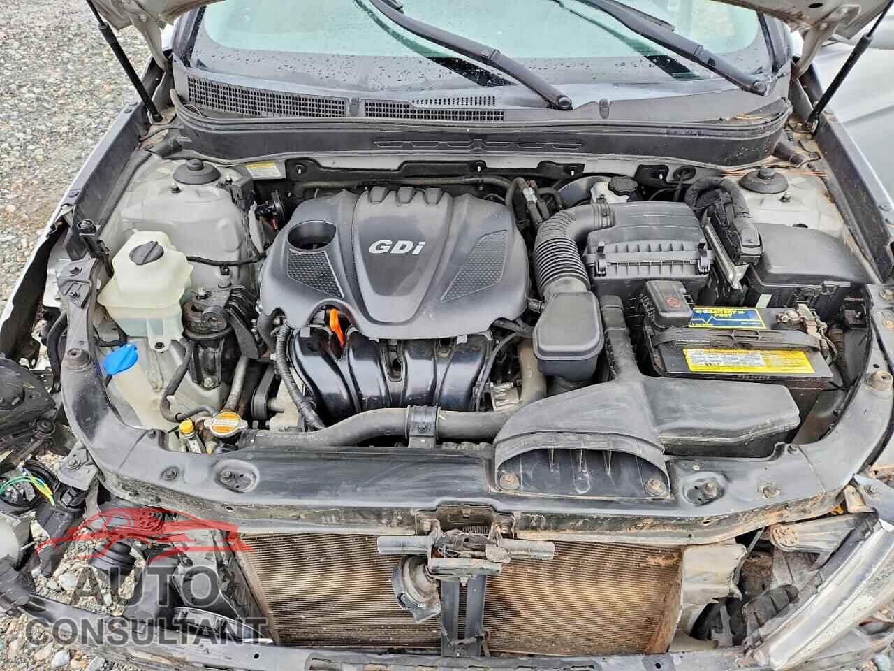 HYUNDAI SONATA 2012 - 5NPEB4AC1CH448609