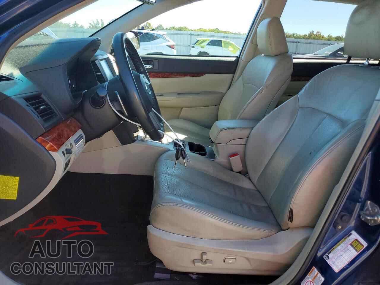 SUBARU OUTBACK 2011 - 4S4BRBLC4B3408904