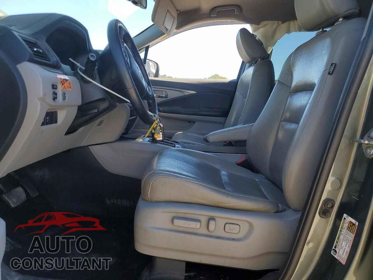 HONDA RIDGELINE 2017 - 5FPYK2F65HB011066