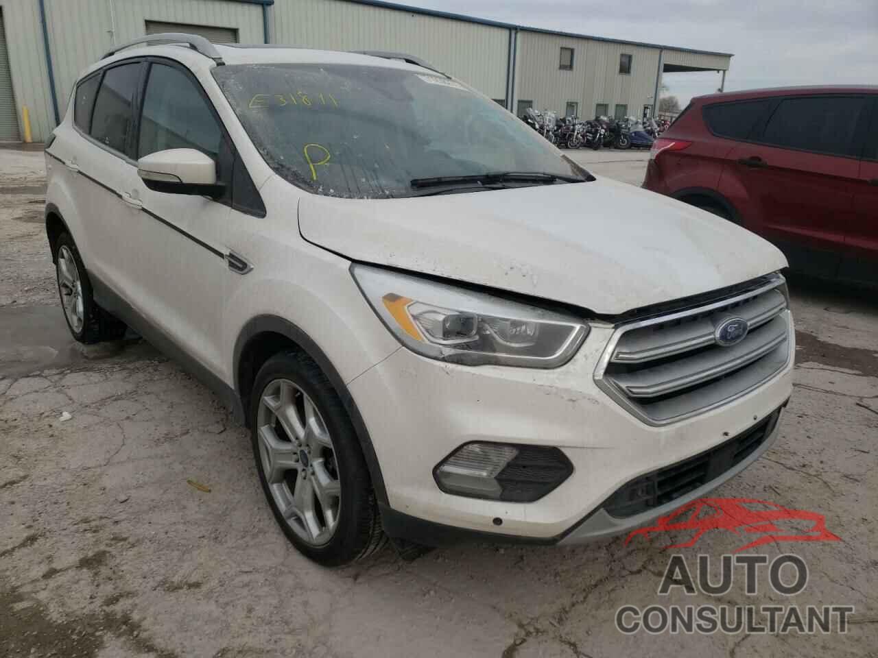 FORD ESCAPE 2017 - 1FMCU9J91HUE31871