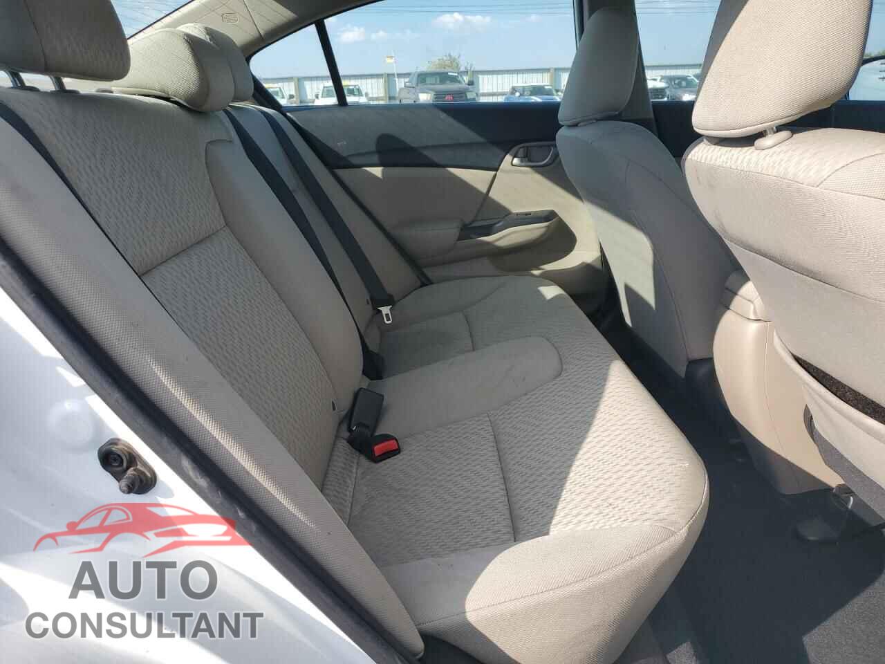 HONDA CIVIC 2015 - 19XFB2F5XFE209409