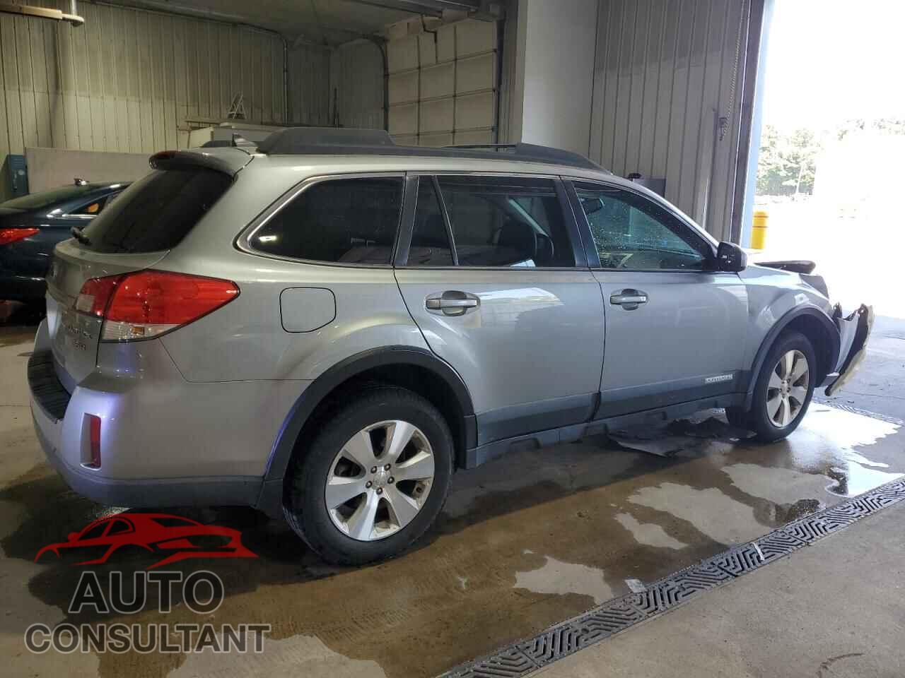SUBARU OUTBACK 2011 - 4S4BRDKC8B2415096