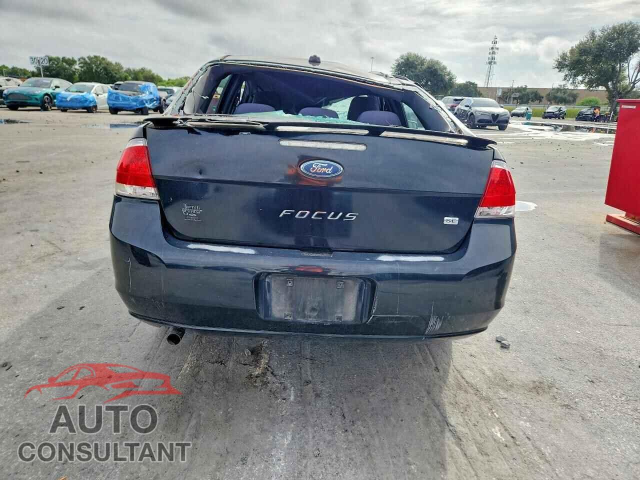 FORD FOCUS 2011 - 1FAHP3FN9BW200402