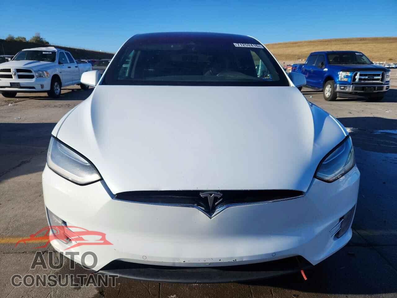 TESLA MODEL X 2016 - 5YJXCBE29GF021906