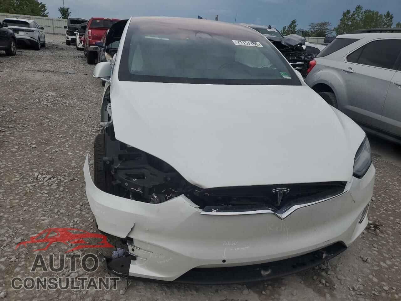TESLA MODEL X 2021 - 5YJXCBE21MF320673