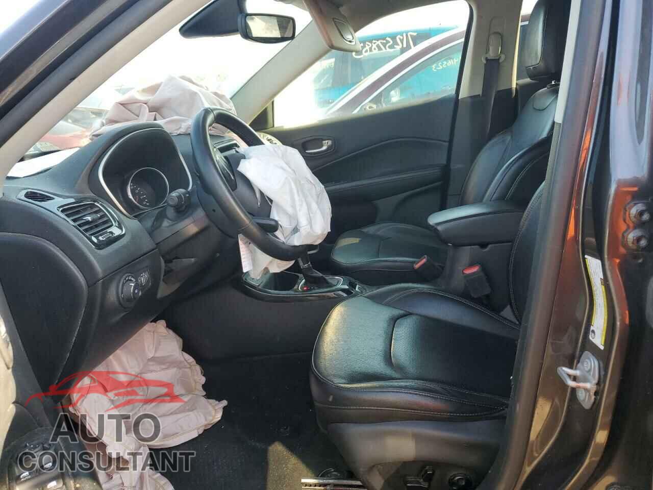 JEEP COMPASS 2020 - 3C4NJCCB6LT122614