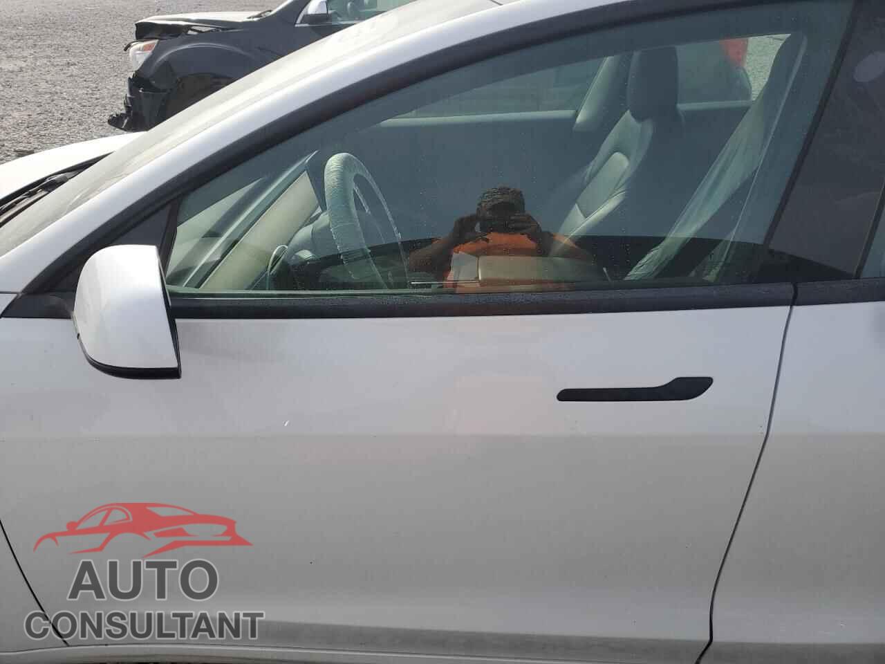 TESLA MODEL 3 2021 - 5YJ3E1EB9MF869637