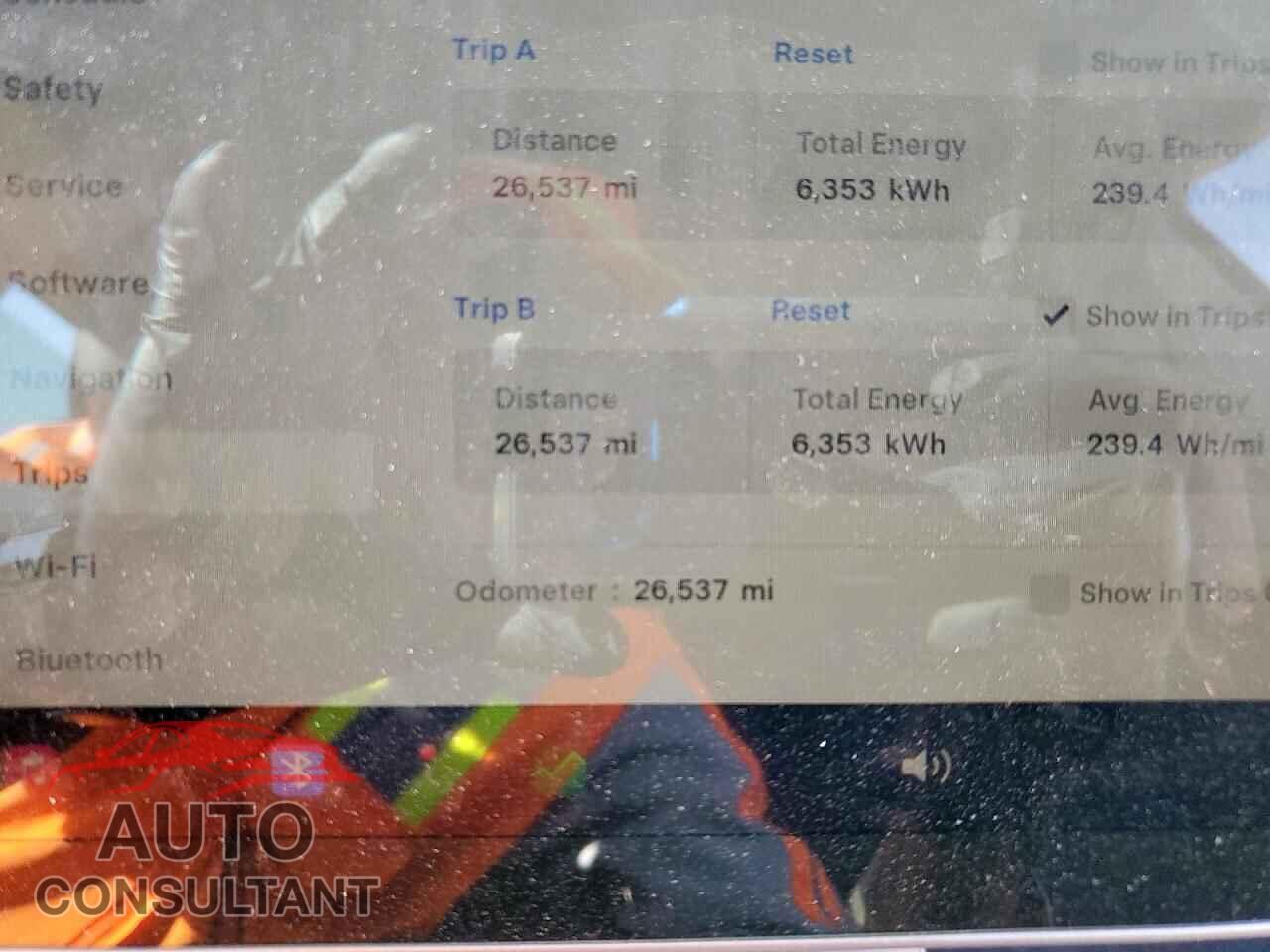 TESLA MODEL 3 2023 - 5YJ3E1EA7PF463951