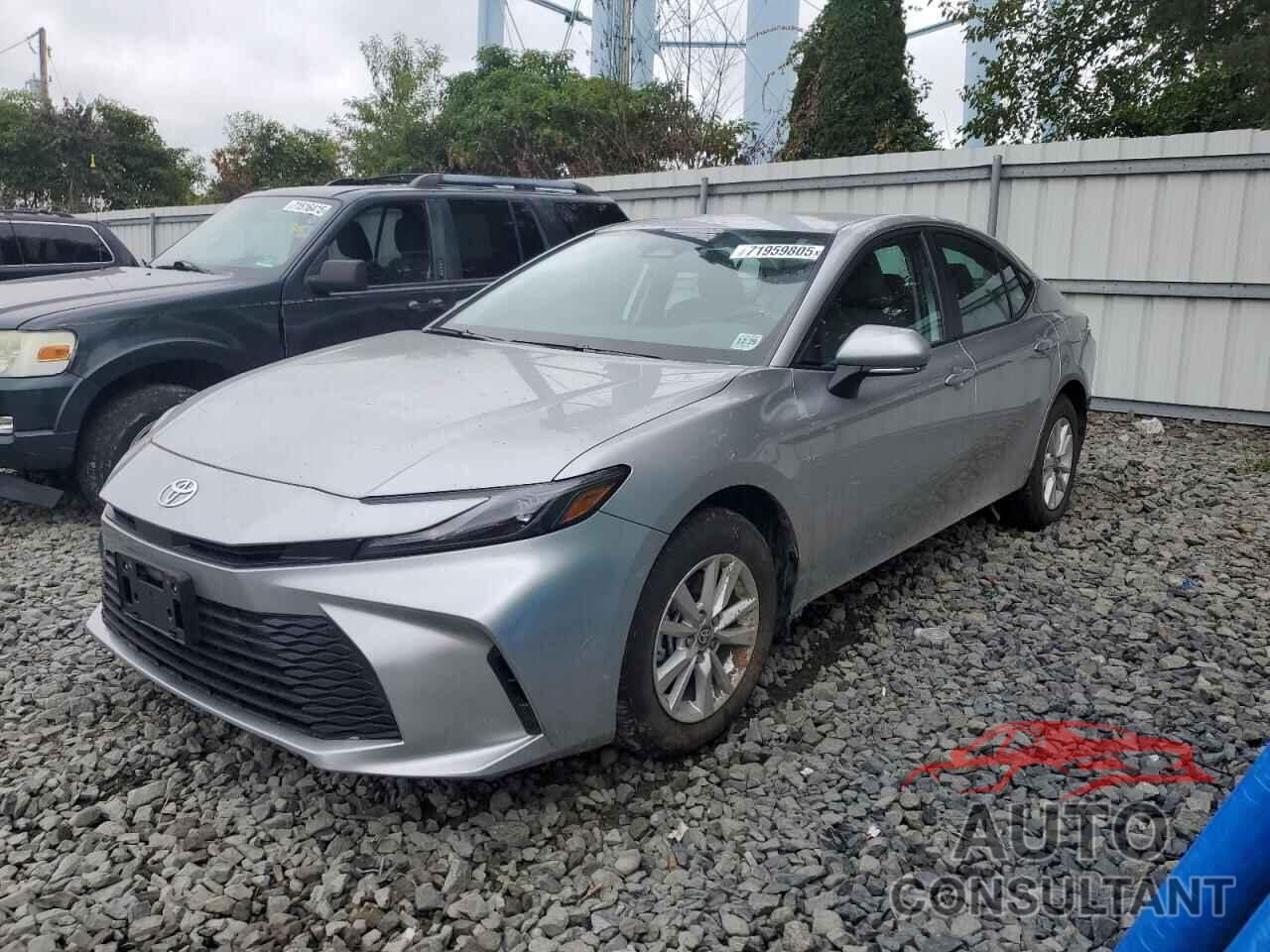 TOYOTA CAMRY 2025 - 4T1DBADKXSU521604