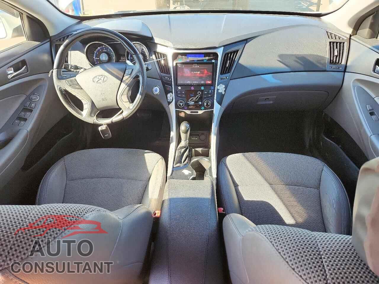 HYUNDAI SONATA 2012 - 5NPEC4AB2CH447697