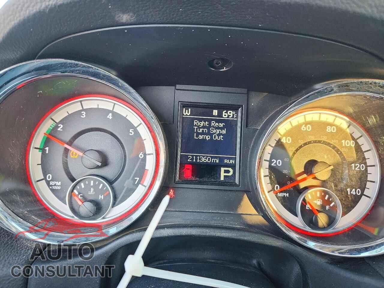 DODGE DURANGO 2011 - 1D4RE4GG5BC717131