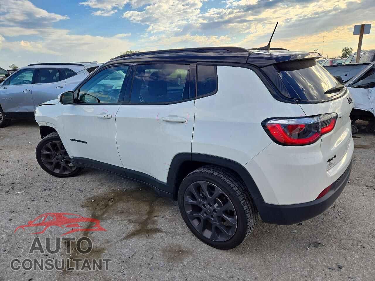 JEEP COMPASS 2019 - 3C4NJDCB8KT669999
