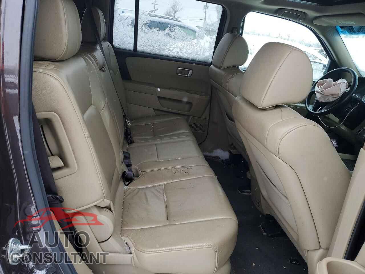 HONDA PILOT 2012 - 5FNYF4H55CB001725