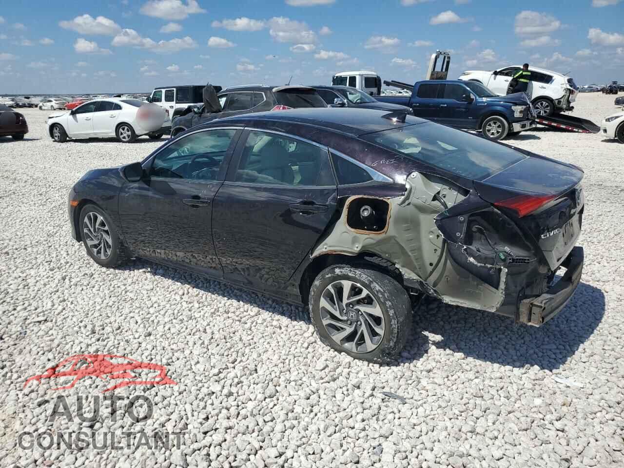 HONDA CIVIC 2017 - 19XFC2F77HE227481
