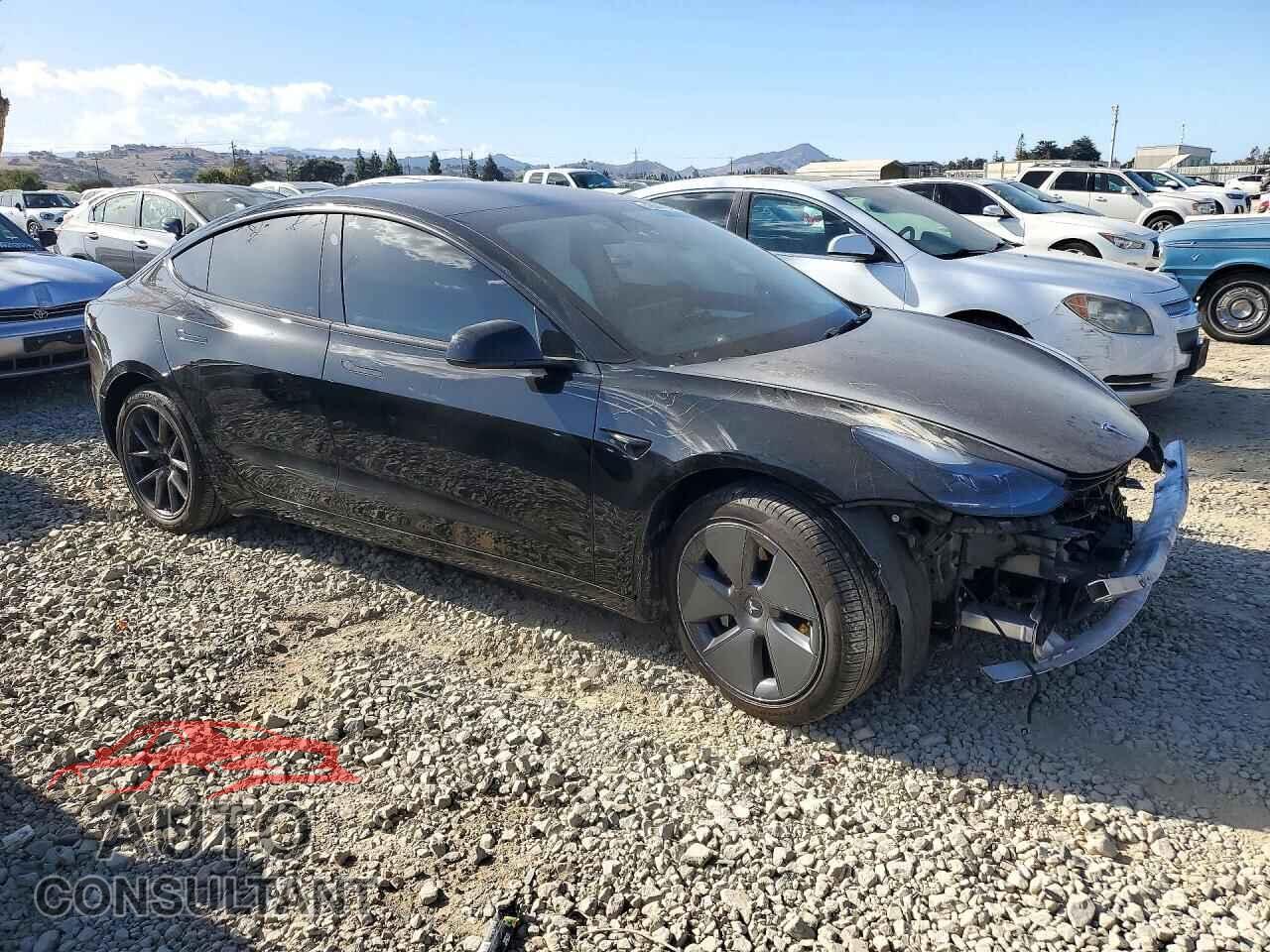 TESLA MODEL 3 2022 - 5YJ3E1EB5NF363112