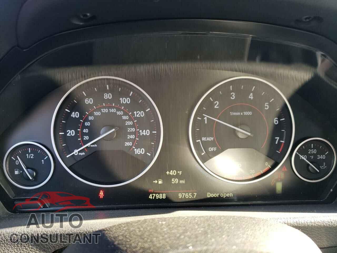 BMW 3 SERIES 2019 - WBA8K3C59KA484413