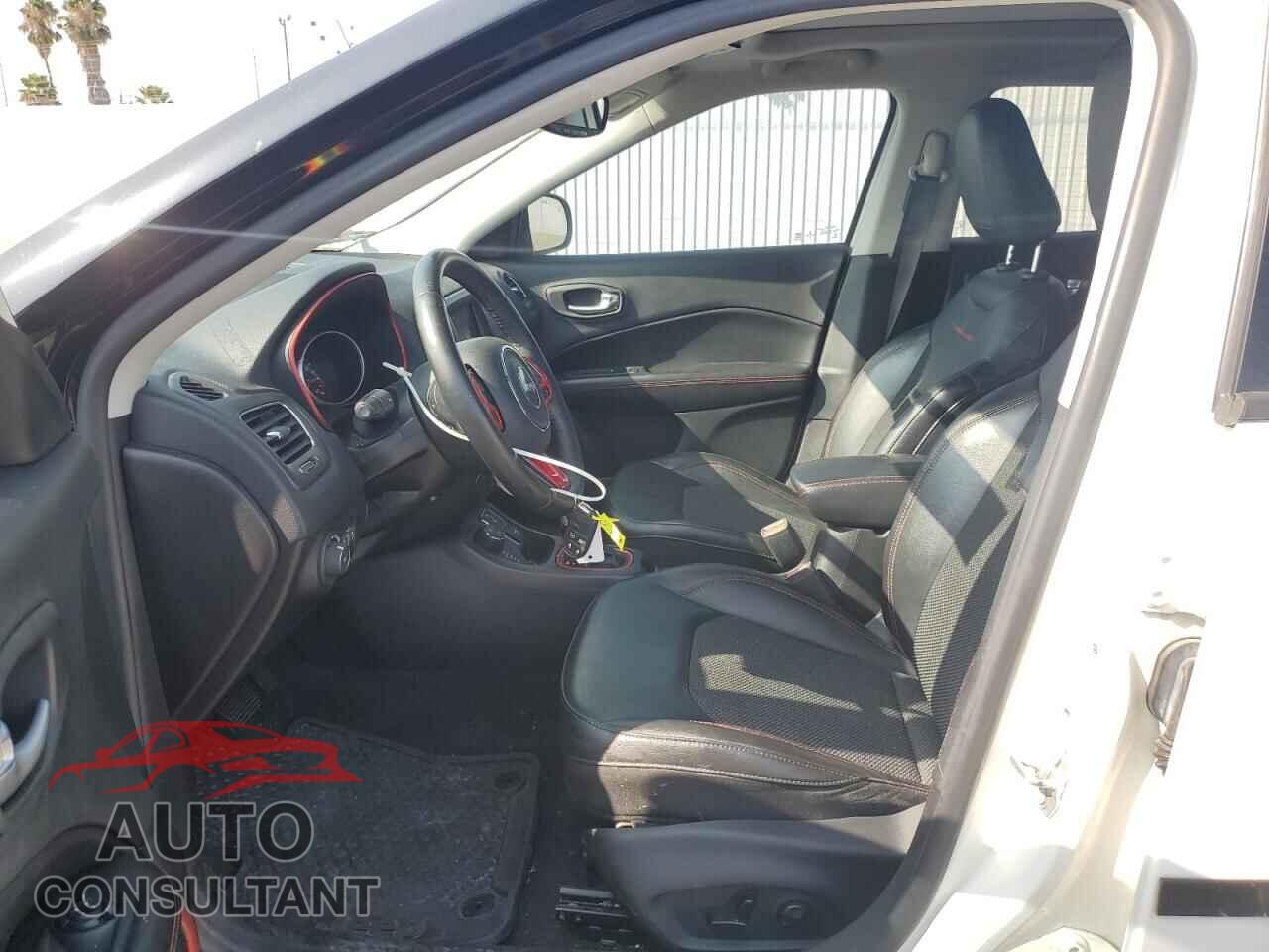 JEEP COMPASS 2019 - 3C4NJDDB9KT754090