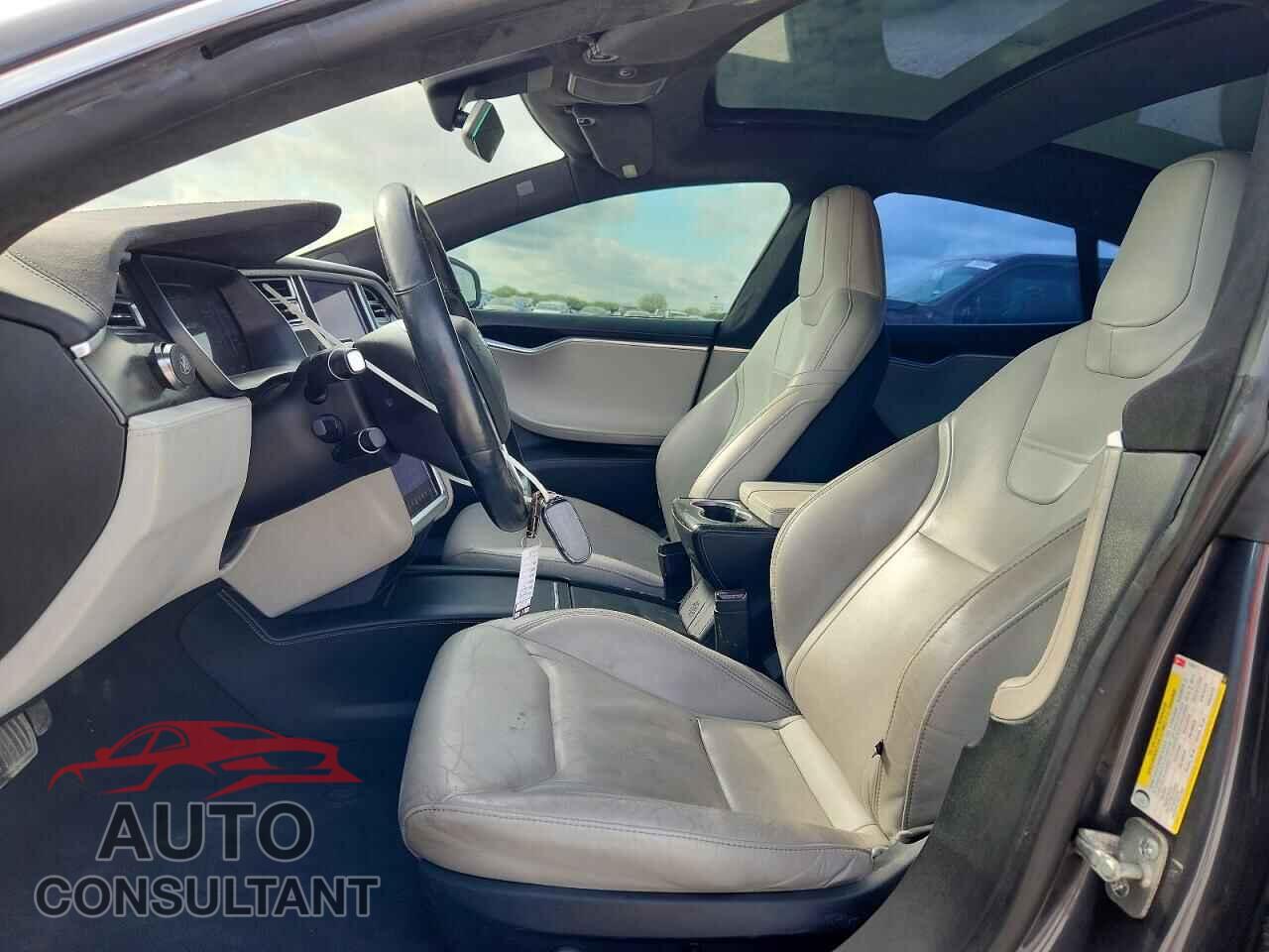 TESLA MODEL S 2016 - 5YJSA1E27GF153511