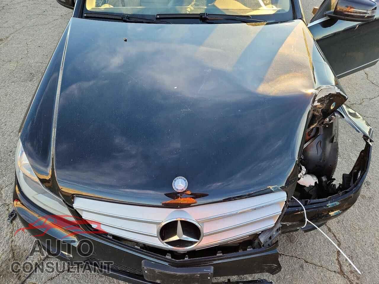 MERCEDES-BENZ C-CLASS 2013 - WDDGF4HB5DR262873